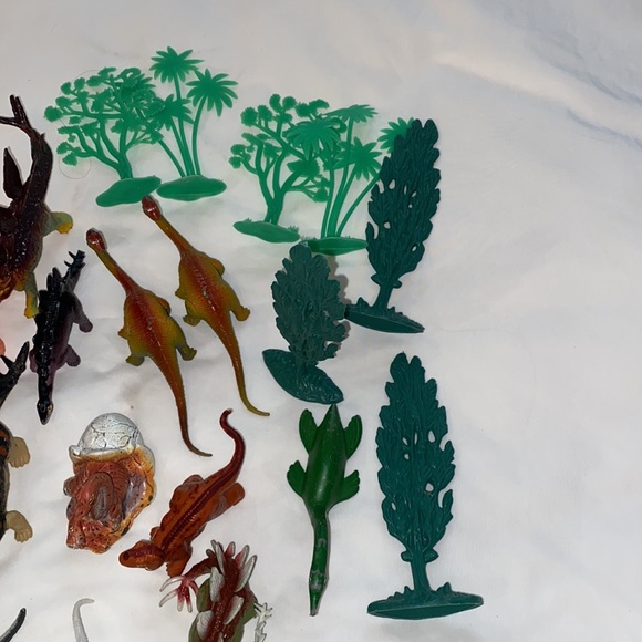 Dinosaur box 55 pieces 🦕 - Picture 6 of 7